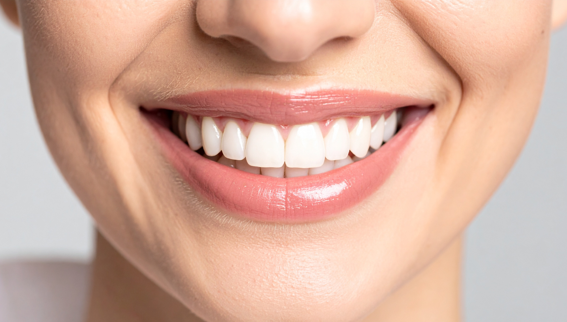 Bright, healthy smile after cosmetic dentistry